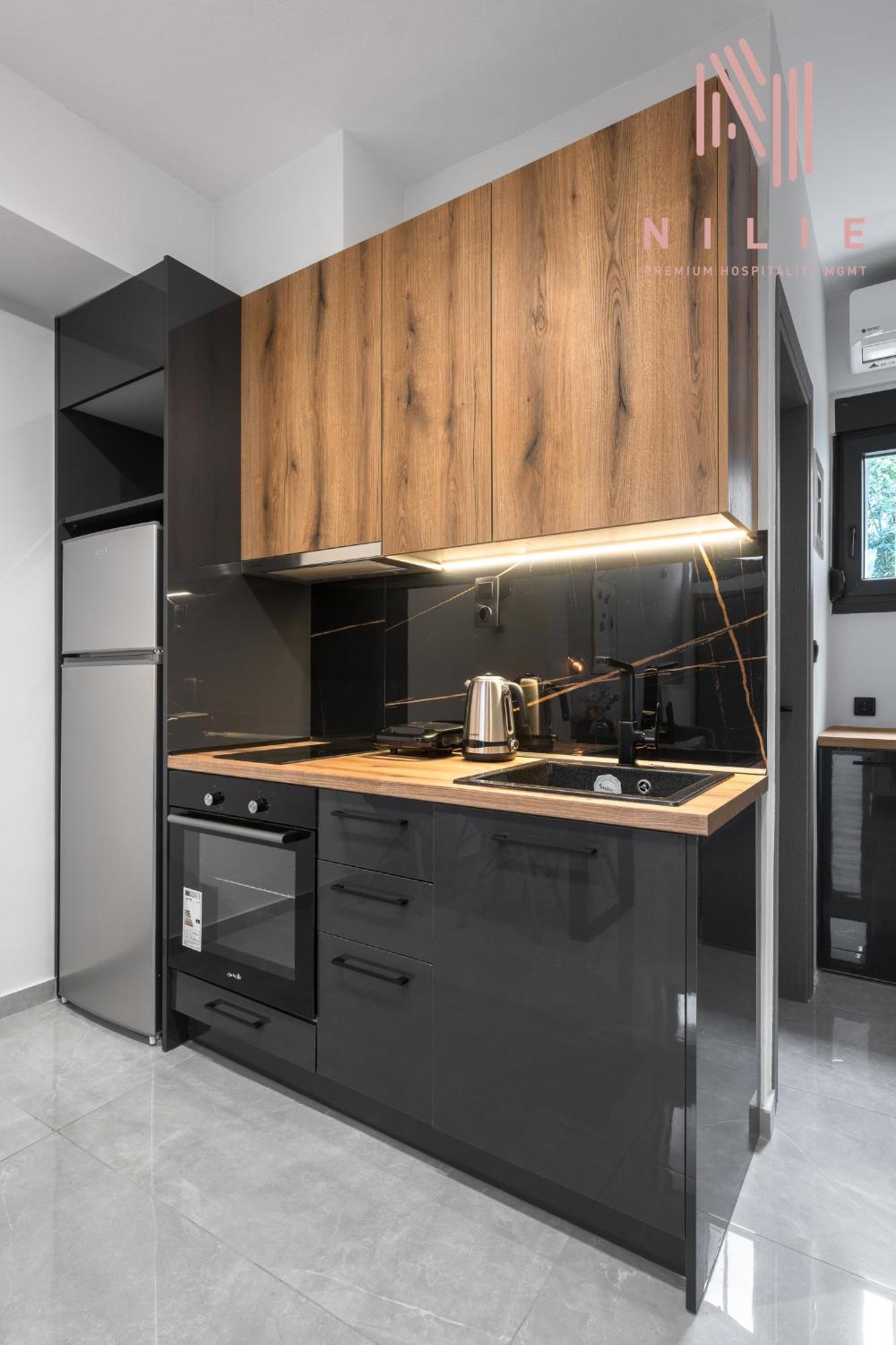 Апартаменты Railway Lofts, Nilie Hospitality Mgmt Салоники Экстерьер фото